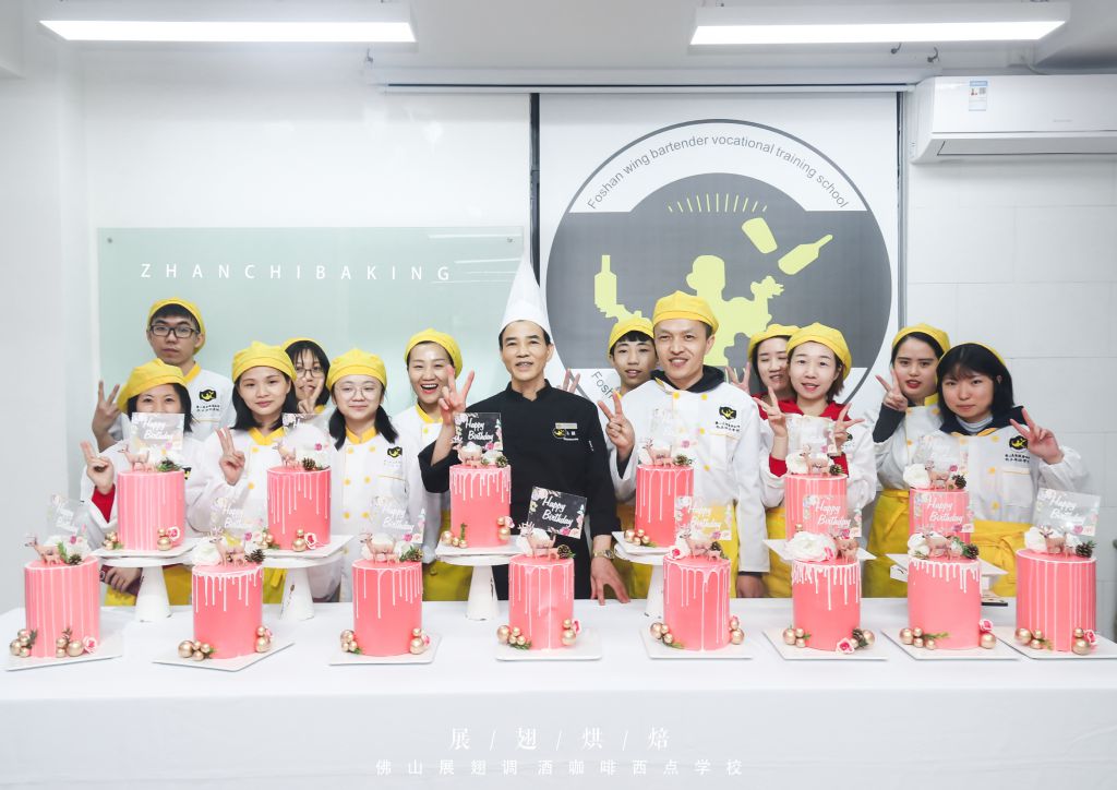 佛山展翅學(xué)院已進(jìn)行全面消毒，請到校參觀