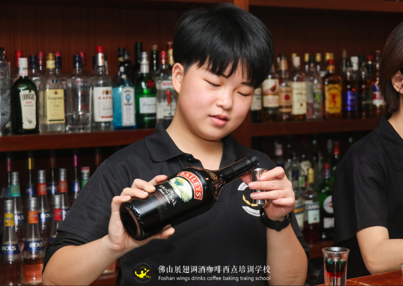 如何節(jié)約酒吧成本？
